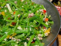 -聚鑫朋酸菜肥肠(九龙仓店)