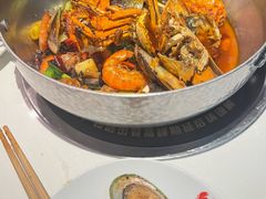 -七欣天香辣蟹火锅(闵行浦江欢乐颂店)