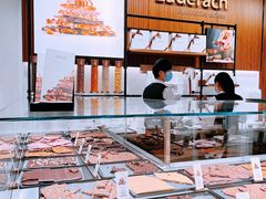 -Laderach 莱德拉(上海环贸iapm店)
