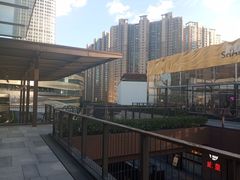 -瑞虹新天地月亮湾
