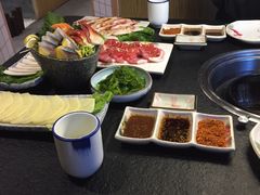 -虎焱炭火烧肉