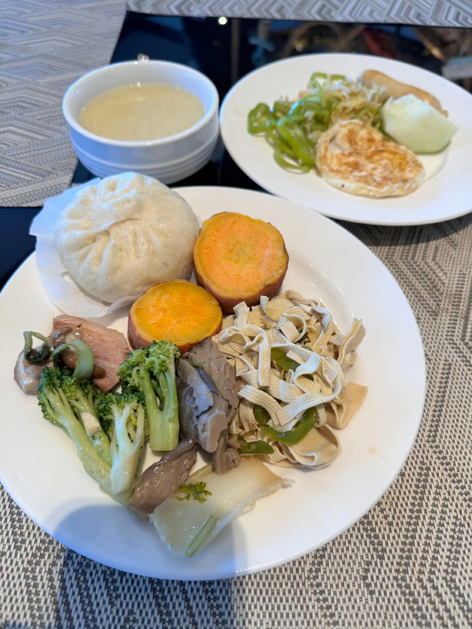 又来吃早餐啦,最好吃的是凉拌土豆丝