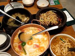 版纳野果酸汤鱼-云海肴·汽锅鸡·云南菜(苏州中心店)