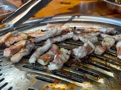 -牛信亭韩国料理·炭火烤肉(紫藤路店)