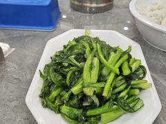 -银峰农庄·特色烧鸡·鲜无花果浸鸡