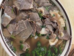 -清真·白家牛肉罩火烧老店(育才街店)
