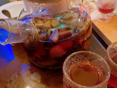 -月亮眼花园餐厅书吧酒吧