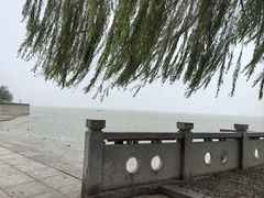 -巴陵广场