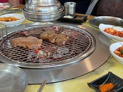 -牛信亭韩国料理·炭火烤肉(紫藤路店)