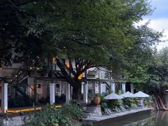 -喜洲吧·江畔老船厂·庭院餐厅(喜临院店)