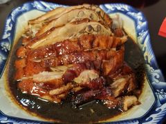 -余杨鸭鸭餐厅