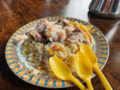 -努日曼无花果抓饭快餐(和田街小区店)