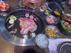 -香猪坊韩国烤肉专属门店(魏公村店)