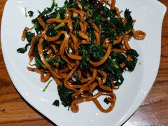 -东来菜馆•手抓海鲜家常菜•海鲜锅贴(鸽子窝店)