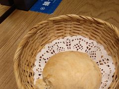 现烤玫瑰鲜花饼-刀小蛮半只鸡过桥米线(家乐福四元桥店)