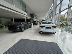 -上海伟杰·捷豹路虎4S店(闵行店)