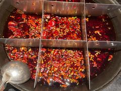 -周小明火锅(黑金冠社区店)