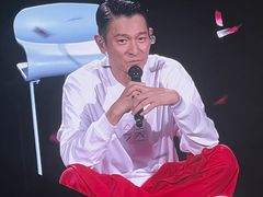 -宝能国际体育演艺中心