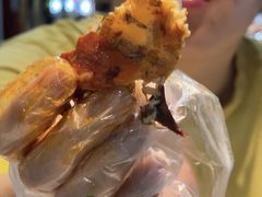 -凤凰路何眼镜香辣蟹(花果园店)