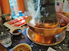 -楼外楼大刀肉传统火锅居(繁荣路店)