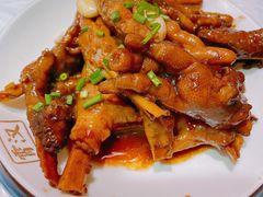 辣卤鸡爪-早酒肖汉老味拌面