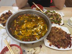 -黑皮酸菜鱼(绣花巷店)