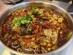 -蓉三少冒烤鸭·四川小吃集(北京首店)