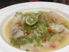 -忘忧草融合私房菜(红鼎国际店)