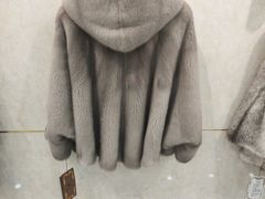-肃宁华斯国际裘皮城