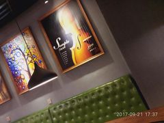 -何记花甲(印象城店)