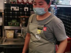 -桂桂茶(滨江百联店)