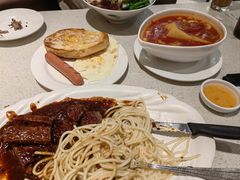-香港新发烧腊茶餐厅(水围店)