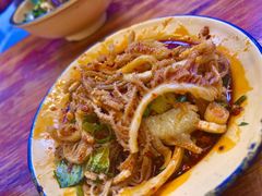-拈签一笑黄牛肉辣卤串串