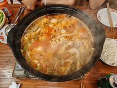 -猫爷的腔调·黔小馆(交大医学住宅区店)