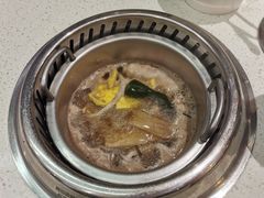-龍歌自助小火锅(市南金茂湾店)