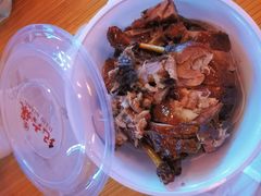 -王浩儿纪六孃甜皮鸭(东大街店)