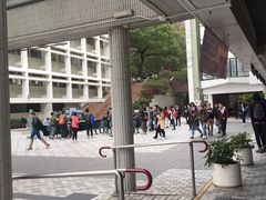 -香港大学