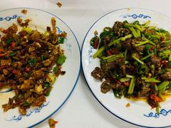 白辣椒炒鸡胗-新新湘菜馆(新中街二条店)