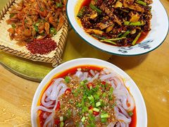 伤心凉粉-陈胖子鱼庄(黄辣丁新津店)