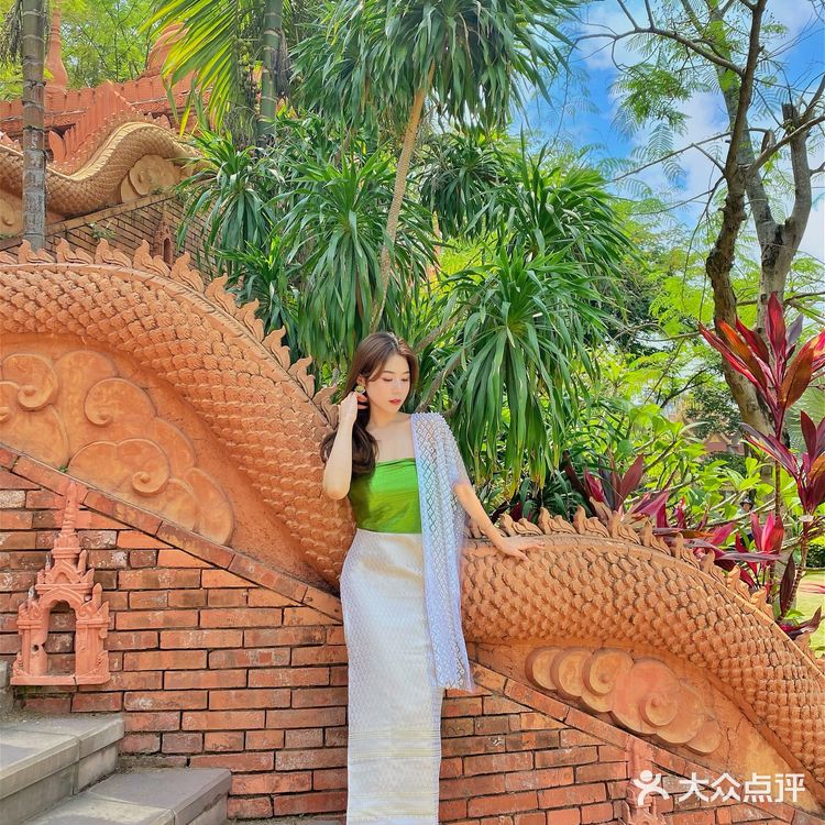 西双版纳必去‼️闯进傣王御花园拍照⛲