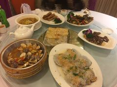 -宜宾海鲜酒家·三十年老字号