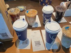 -瑞幸咖啡(上海财经大学地铁站1号口店)