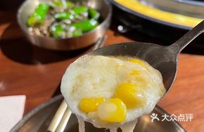 Kimchi Cheese Stir-Fried Rice Cakes