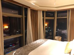 -深圳皇庭V酒店