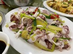 白灼鲜鱿-辉记虾塘海鲜农庄
