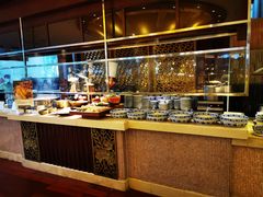 自助取餐区-东莞塘厦三正半山温泉酒店·沙利文西餐厅