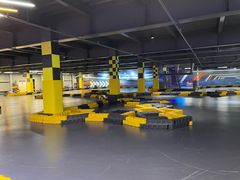 -极限PLAY运动娱乐新世界·团建派对潮玩休闲馆·室内蹦极高空游乐园