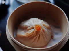 蟹粉小笼包-夜上海(新天地店)
