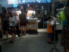 -麦当劳(宝山大厦店)