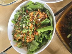 热拌莴笋-人和水上飘(第一家店)
